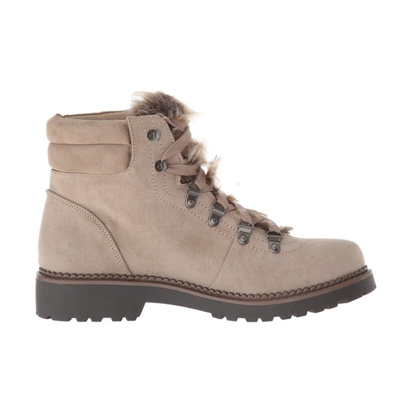 Esprit Women's Cassia Fashion faux fur Boot size 10 beige great condition no box - Picture 8 of 11